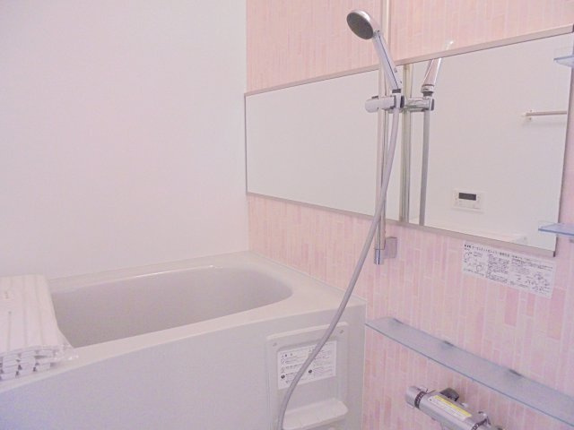 グレース八幡の浴室