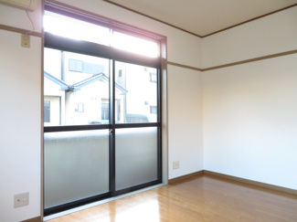 【居間・リビング】 | アレストハシモト | 1階洋室