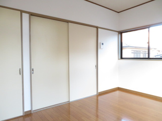 【居間・リビング】 | アレストハシモト | 1階洋室