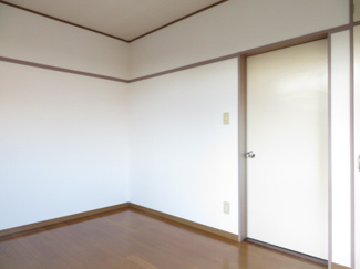 【洋室】 | アレストハシモト | 2階南洋室