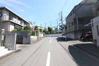 【周辺】 | ホープ小机　　　周辺は静かな住宅街です。