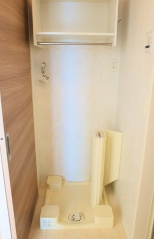 オーフィングの洗面所