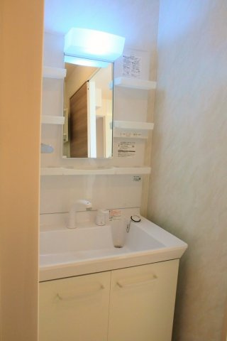 オーフィングの独立洗面台