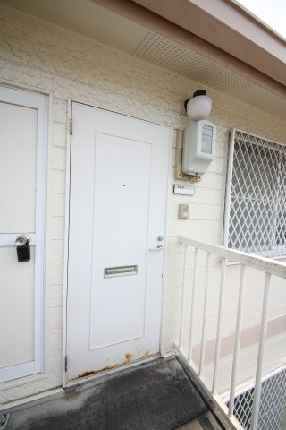 ナシキハイツのエントランス