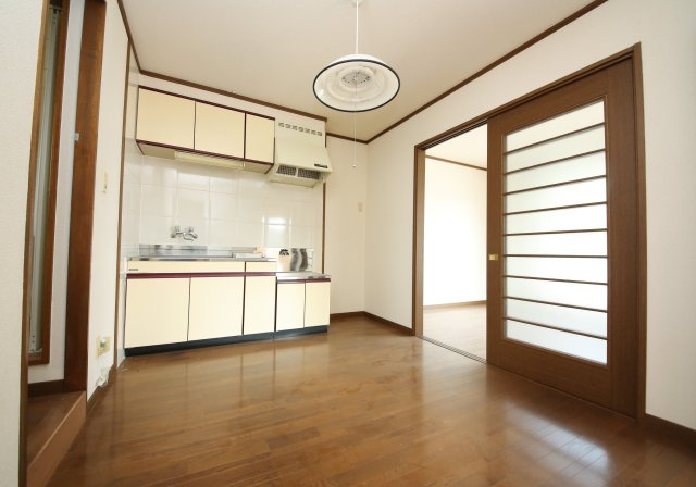 ナシキハイツの居間・リビング