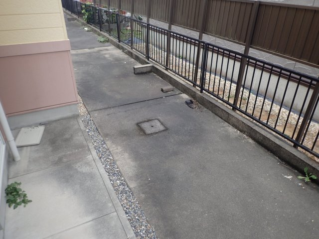 サカエハイツⅢBのバルコニー