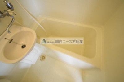 【浴室】 | エトワールヴィルーR瓜生堂
