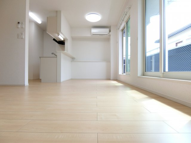 萬の居間・リビング