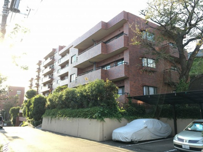 【外観】 | クリエール藤が丘B館 | 東急田園都市線「藤が丘」駅徒歩4分と好立地。