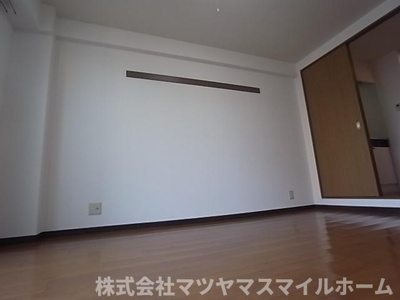 【洋室】 | グランドハウス大野