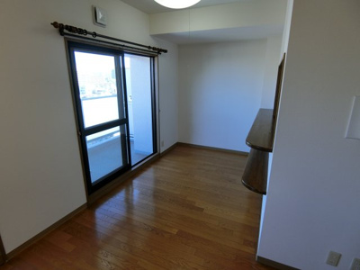 【洋室】 | リバーサイドコープ長柄