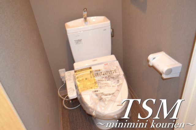 Ｌａｒｇｏ初町のトイレ|ウォシュレット付き