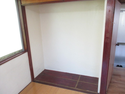 【洋室】 | 屋比久荘