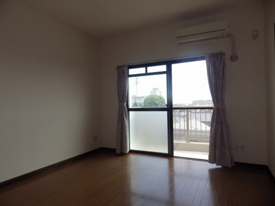 【洋室】 | ローマンヒルズ太陽