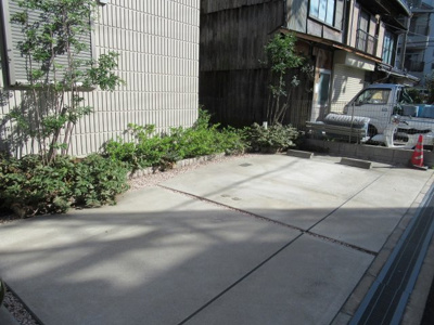 【駐車場】 | ジュフレール プレミア（放出賃貸） | 空きはご確認下さい。