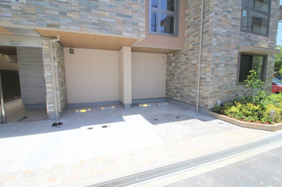 【駐車場】 | シャーメゾン　リュッカ　ハレ