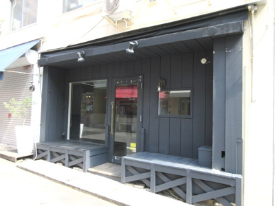 【外観】 | トアウエスト１階路面物販居抜店舗