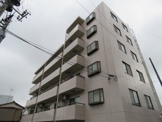 スカイコート川越西の外観