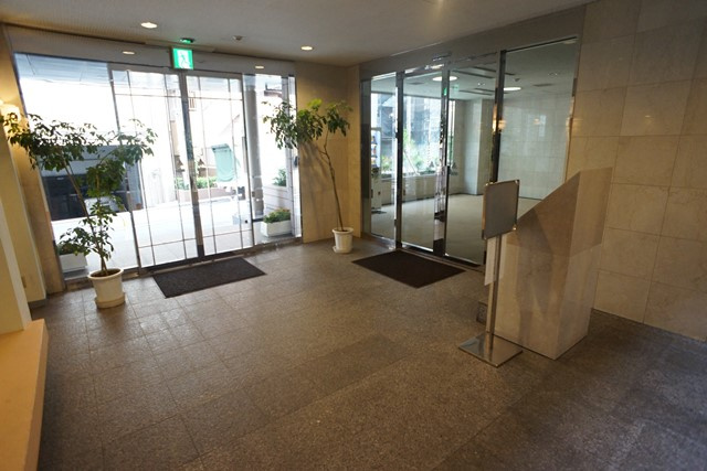 リエール市ヶ谷のエントランス|リエール市ヶ谷