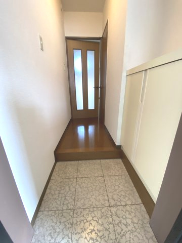 フォーレストGKの玄関