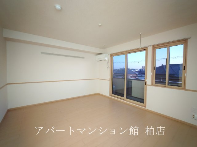 プレミエ・ステラの居間・リビング|おしゃれな居間です