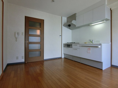 【キッチン】 | ティアラ・サガン