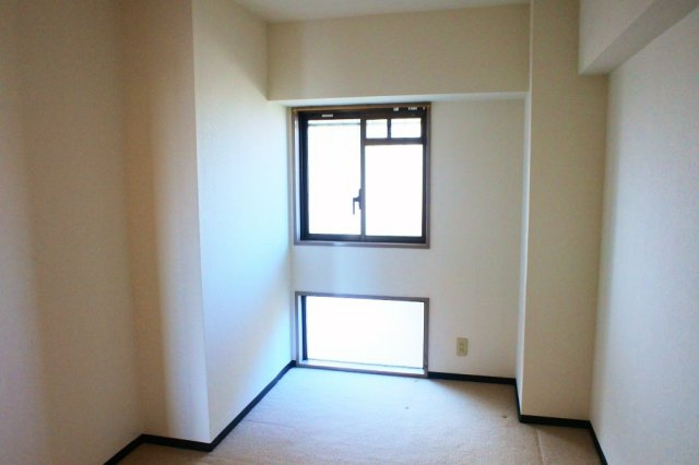 ダイアパレス千葉東金の洋室