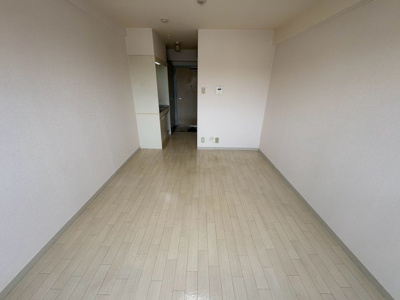 【洋室】 | シャイニ―・キューブ次屋