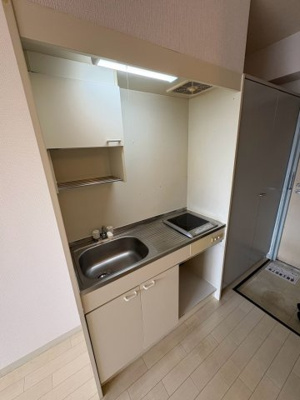 【キッチン】 | シャイニ―・キューブ次屋