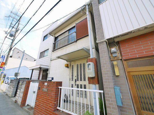 北京終町店舗の外観