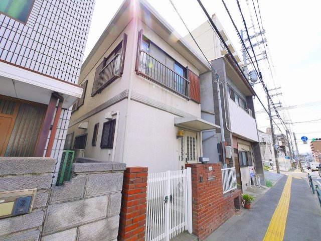 北京終町店舗の外観