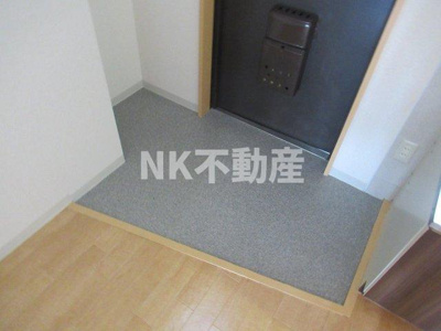 【玄関】 | サンハイツ大和Ⅰ（若江岩田賃貸） | 明るい玄関です
