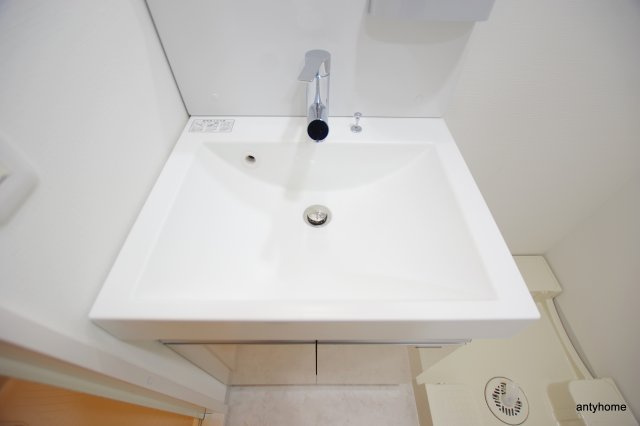 エスフォート都島内代　仲介手数料無料の洗面所