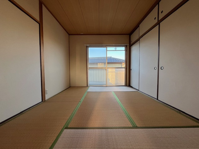 末広マンションの和室