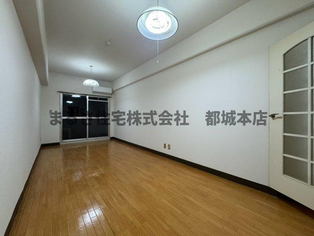 MJ上町第二の洋室