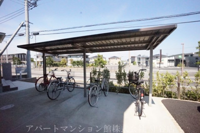【その他共用部分】 | ゼピュロスみどりのE