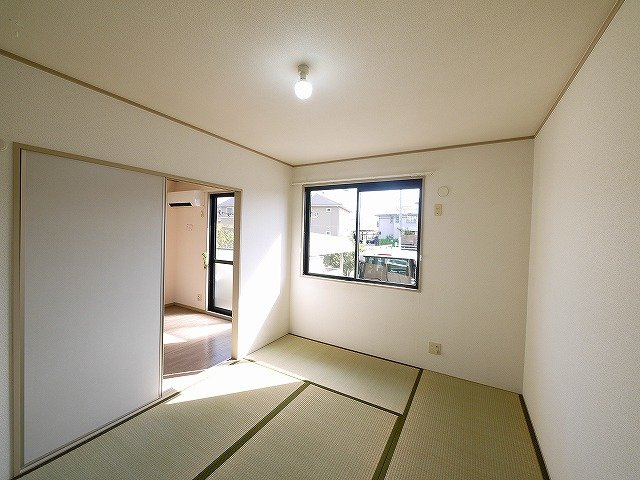 プラムハイツの和室|きれいな和室です