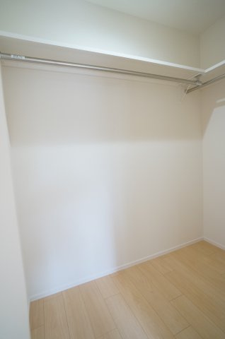 エルピーダの収納|ウォークインクローゼットです