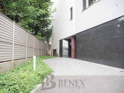 【エントランス】 | アーバス新宿余丁町 | アーバス新宿余丁町のエントランスです