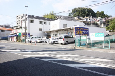 【周辺】 | 堀崎第３駐車場 | 堀崎第３駐車場　　　リサイクルショップ楽市さんの裏