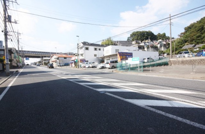 【周辺】 | 堀崎第３駐車場 | 堀崎第３駐車場　　　リサイクルショップ楽市さんの裏