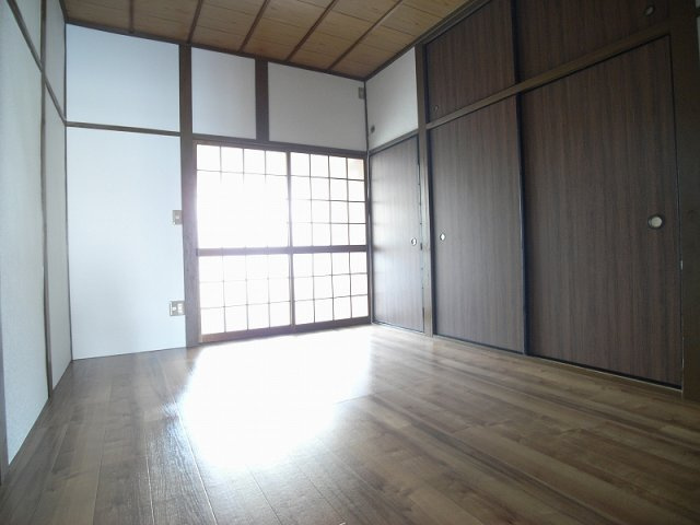 【洋室】 | 福井貸家 | 6帖