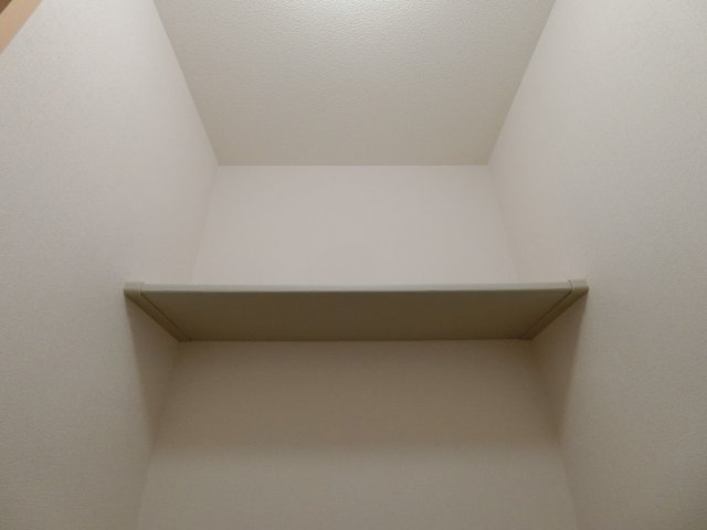 エスポワールⅡA棟の収納|イメージB103号室の写真