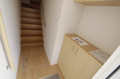 【玄関】 | シャーメゾン秋山Ａ