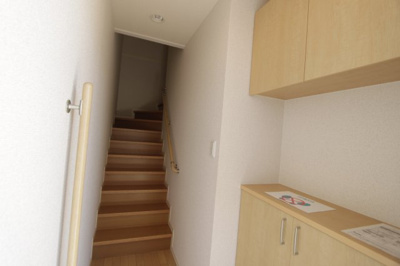 【玄関】 | シャーメゾン秋山Ａ