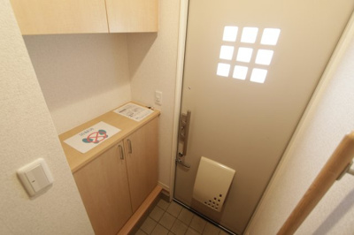 【玄関】 | シャーメゾン秋山Ａ