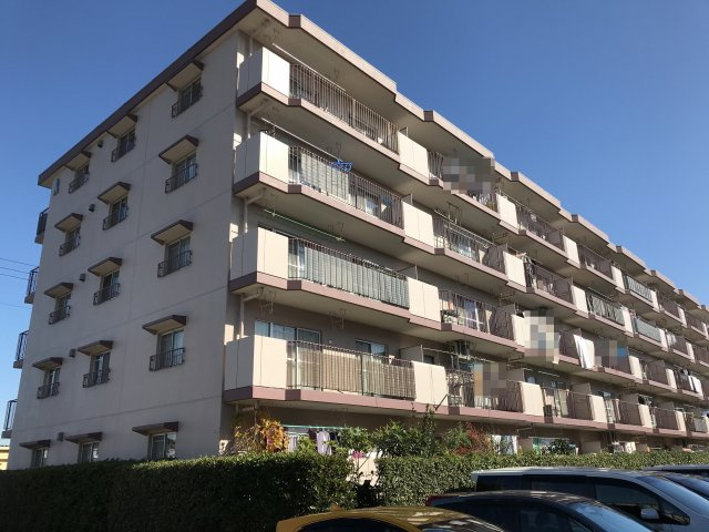 鴻巣市吹上富士見２丁目の中古マンションの外観