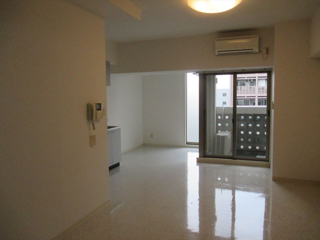 T・SQUARE(ティースクエア)の居間・リビング|T・SQUARE(ティースクエア)