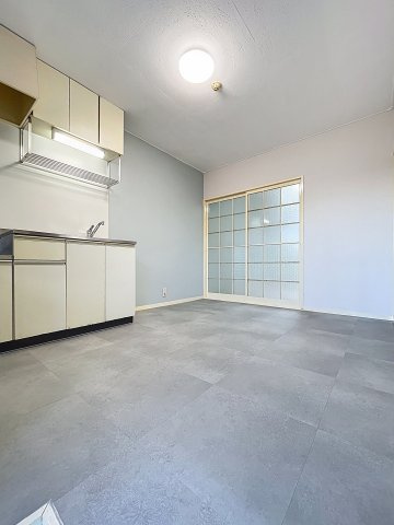 【居間・リビング】 | グリンヒル山手 | ★快適なくつろぎ空間★