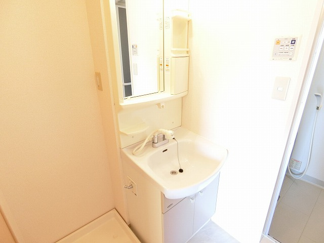 フェニックスAの独立洗面台